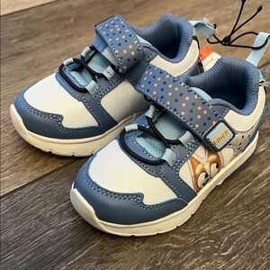 Bluey Bingo Kids Sneakers NEW sz 8